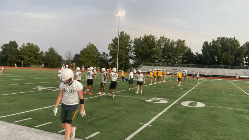 Rock Bridge Football returns a talented roster ahead of 2026 season