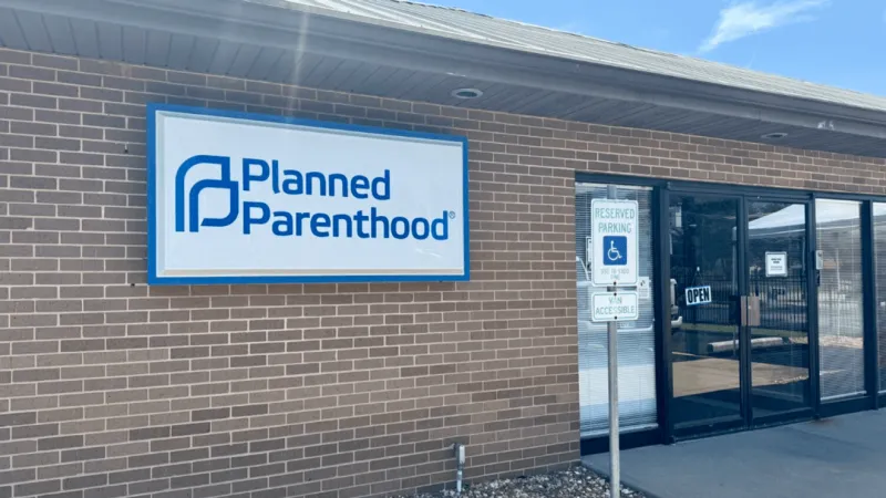 Planned Parenthood begins offering procedural abortions in the Ozarks