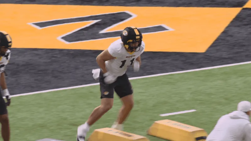 Local graduates Langden Kitchen and Daeden Hopkins aim to make impact for Mizzou Football