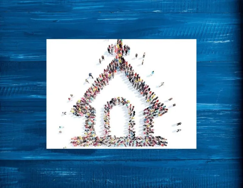 Only a quarter of Americans attend church weekly, State of the Bible reports