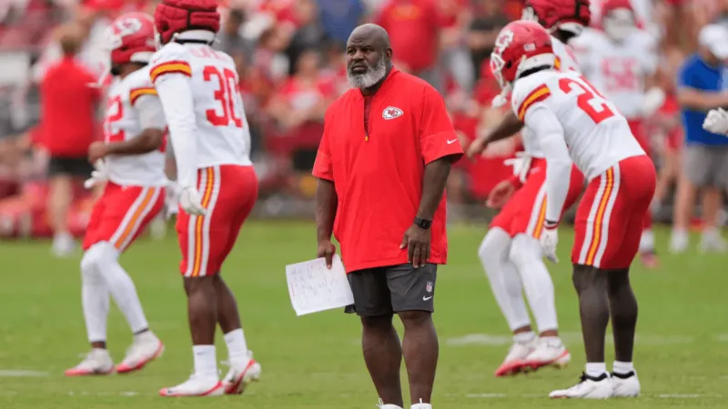 Bieniemy jokes wife gave him blessing to rejoin Chiefs after she was shot at their home