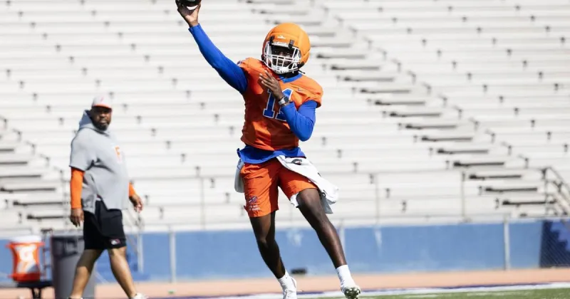 East St. Louis has had months of motivation to chase 12th championship: No. 1 large school