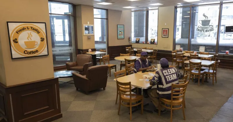 Downtown shops relying on weekday rush grapple with sky-high office vacancies