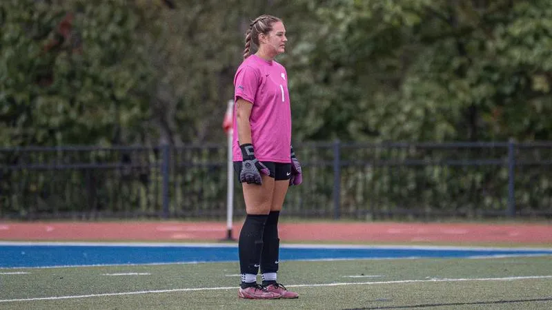 Women's Soccer Drops Season Opener to No. 14 Taylor University