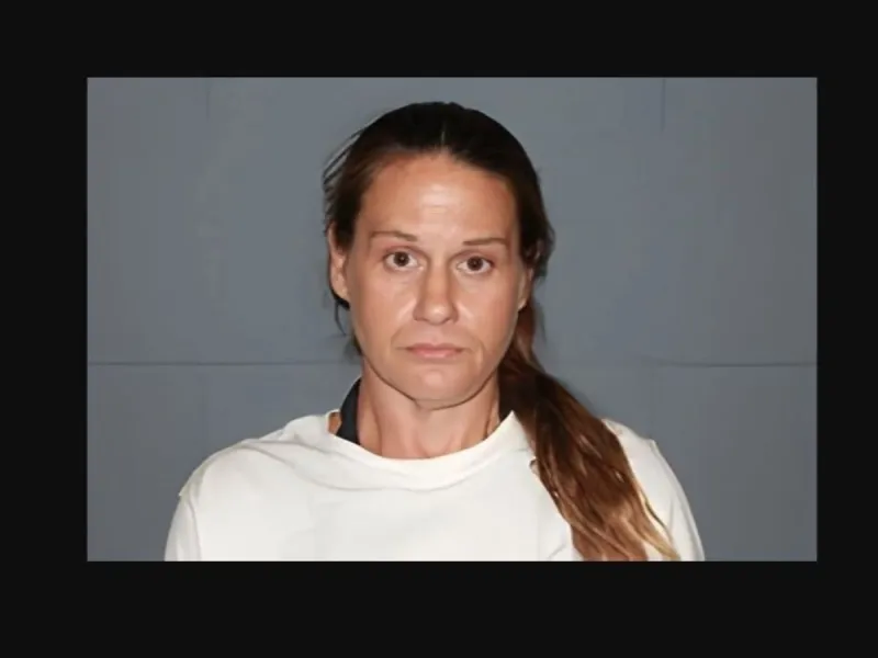Charges filed against woman who fled from police with kids in her truck