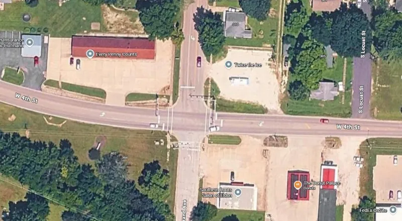 Miller County Deputy, Two Others Injured in Eldon Crash