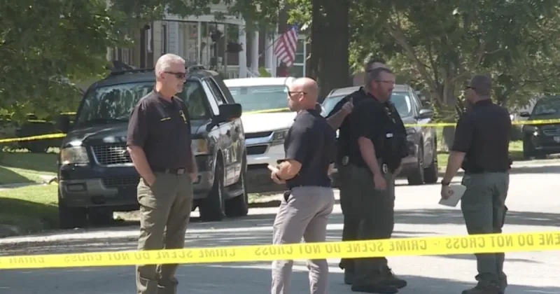Man shot on roof by police in Granite City has died