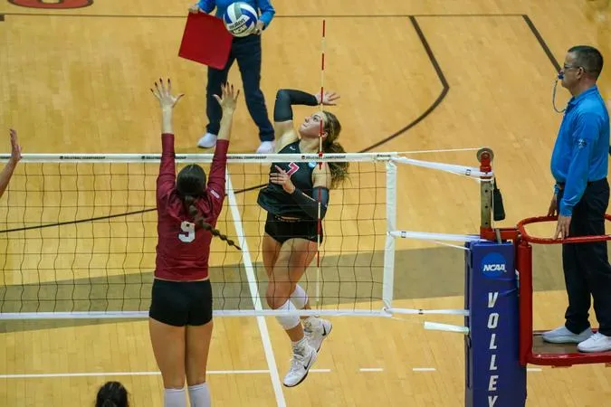 No. 24 Tritons Upset Top Ranked Concordia-St. Paul, 3-2