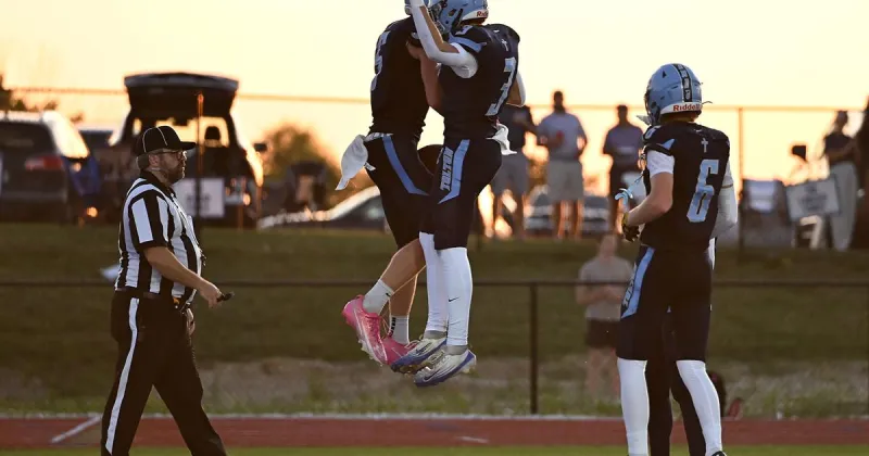High school football returns; local schools split results
