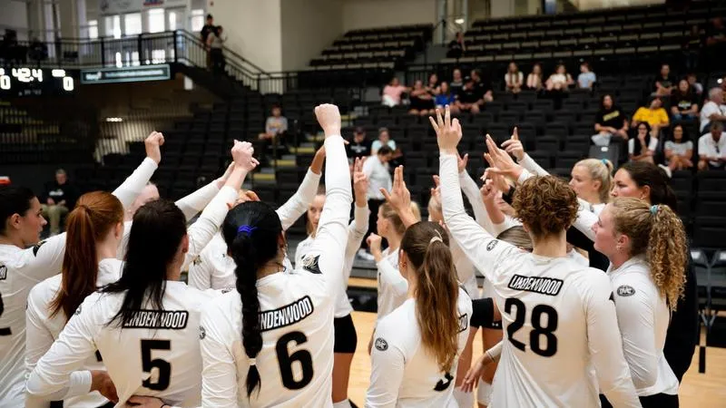 Women's Volleyball Falls to Buffalo on Day Two of Billiken Invitational