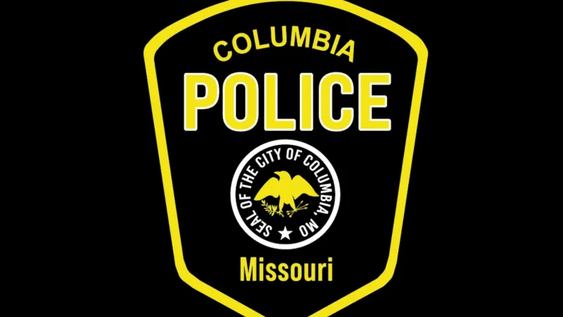Juvenile suspect in custody after armed threat in Columbia robbery; no injuries reported