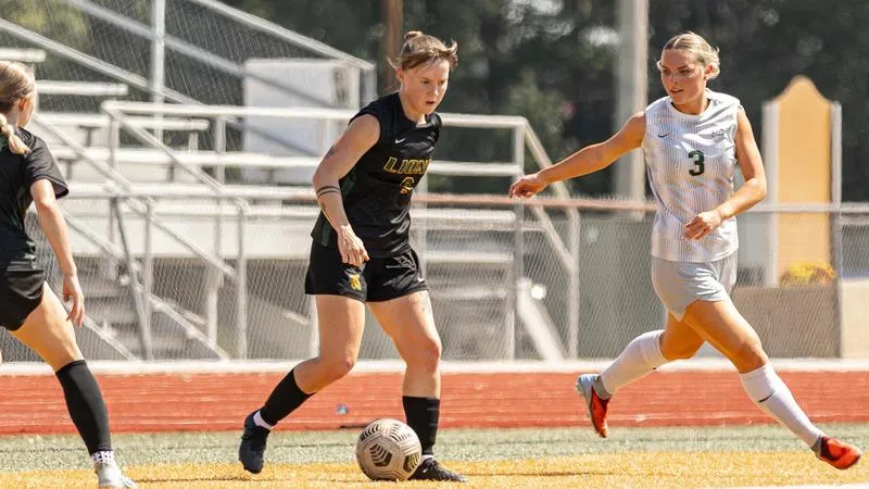 Soccer Narrowly Falls Sunday at Missouri S&T