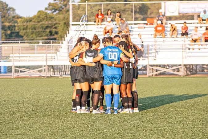 Central Missouri Scores Late to Edge Drury Women's Soccer, 1--0