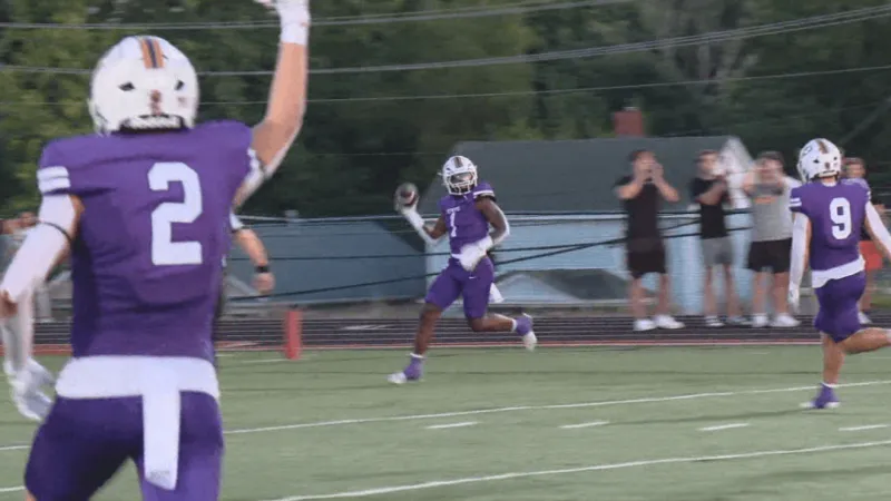 Vote for our Football Friday Night Play of the Week for Week 1!