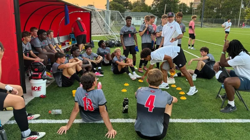 Blitz earns first win as Jefferson City Soccer head coach, Hickman defeats De Smet