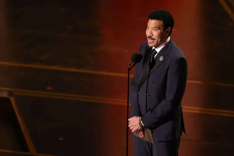 Lionel Richie Is in the ICU Following His Latest Concert