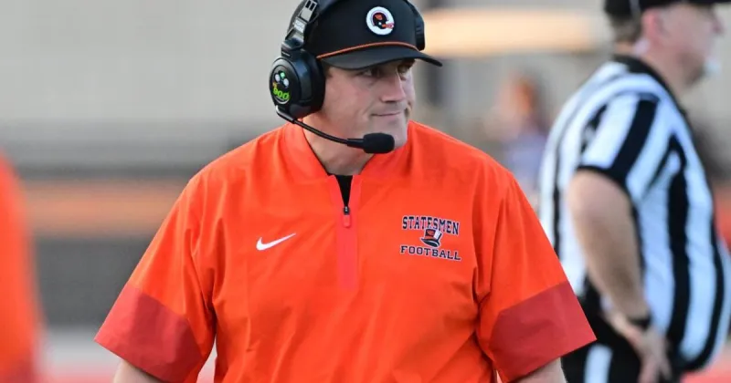 Webster Groves takes step forward by winning first season opener since 2017