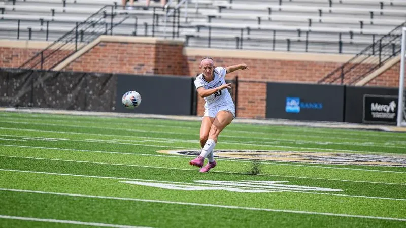 Women's Soccer Travels to Southern Illinois on Thursday