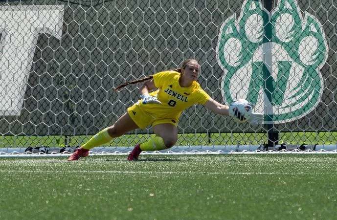 Late Goal Lifts Rangers Over Cardinals