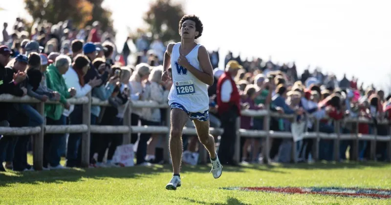 5 high school boys cross country runners to watch this season