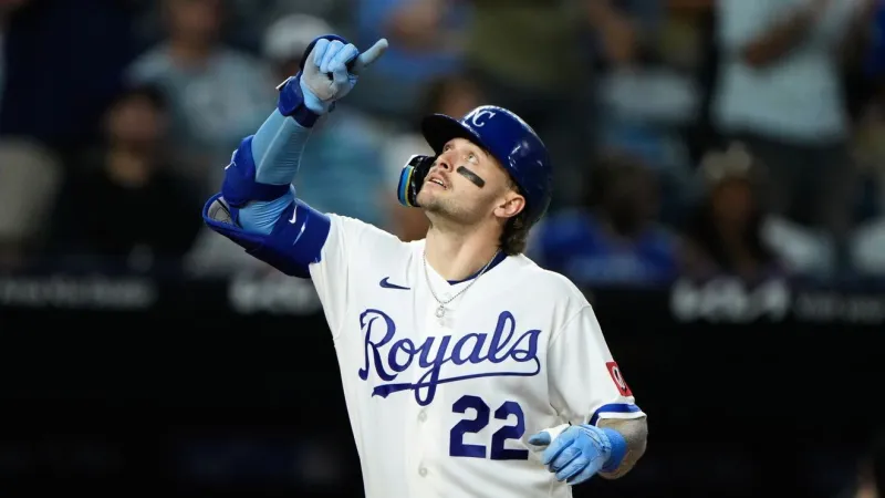Royals win 7-3 and avoid sweep against Marlins