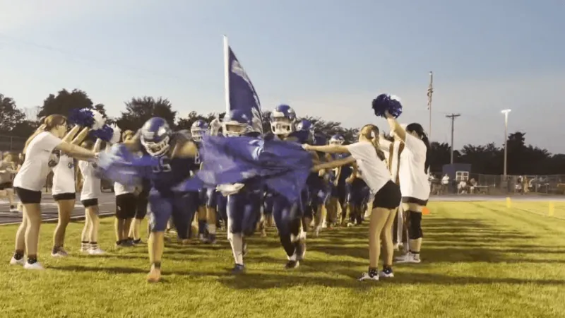 FFN: Russellville takes care of business with Van-Far