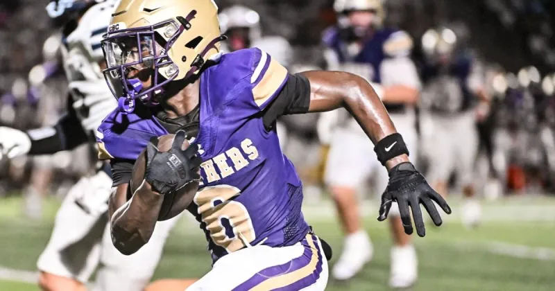 CBC reels off 20 unanswered points to top SLUH in MCC showdown. 'We just toughened up.'