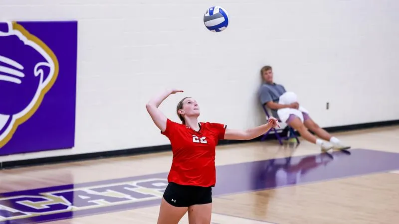 Volleyball Saints Sweep Lees-McRae but Fall to Flagler in Five Sets