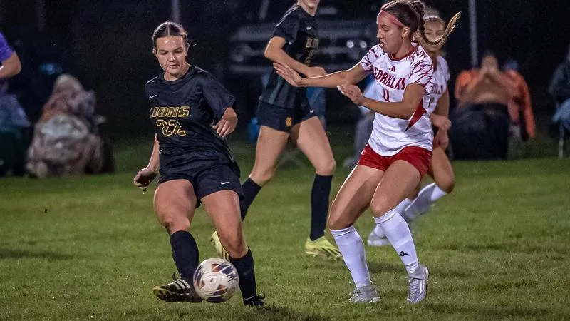 Soccer Falls to Texas Dallas Sunday