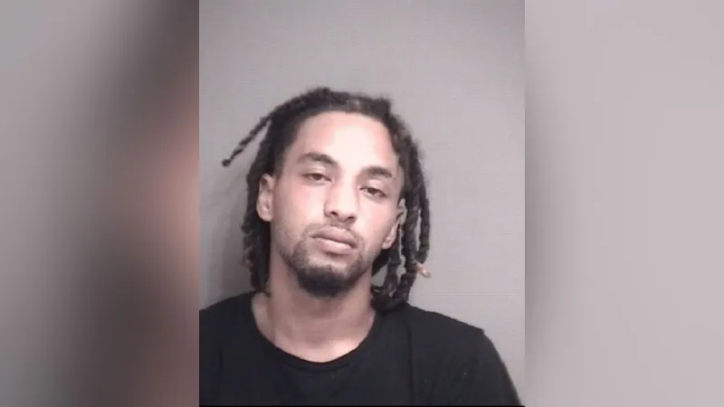 Columbia man arrested in sting operation after detectives find fentanyl, pills