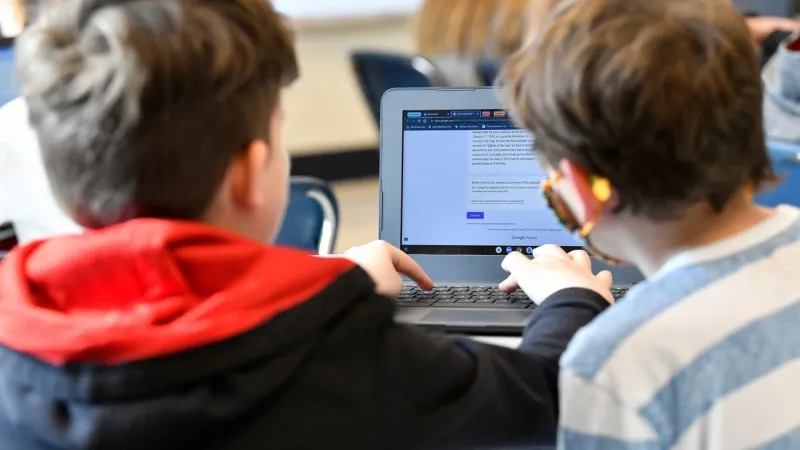 Education agencies partner with Google to offer free AI training for Missouri schools