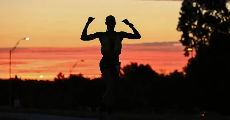 Heart of America Marathon links generations through shared miles
