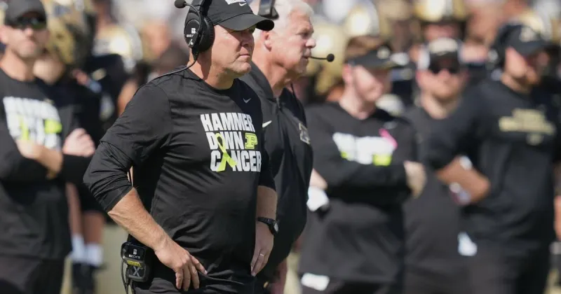 Former Mizzou coach Odom surprised that stadium clock was not official clock in wild Michigan win Saturday