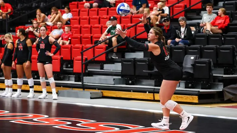 Jennies Volleyball Set for Holiday Inn Express Griffon Invitational