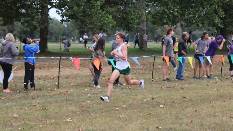 Cross Country Starts Season at Queen City After Dark