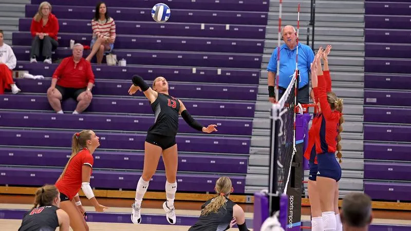 Volleyball Saints Down Newman but Edged Out by host Truman State