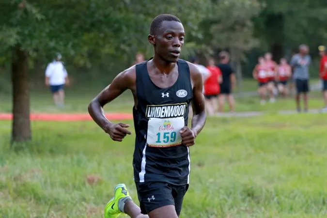 Ndiwa Wins 8K at Larry Young Invitational
