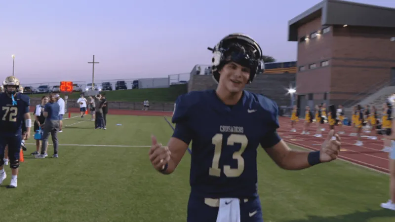 FFN: Helias Catholic's Bryan Carden wins Pancheros Delivery of the Night!