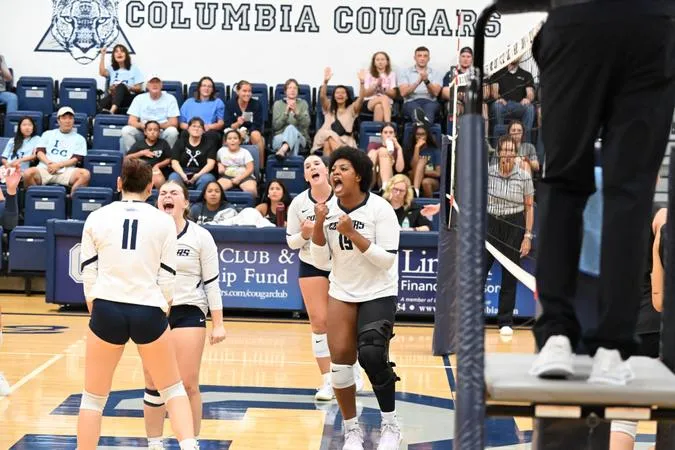 Columbia Splits Saturday Slate in Davenport