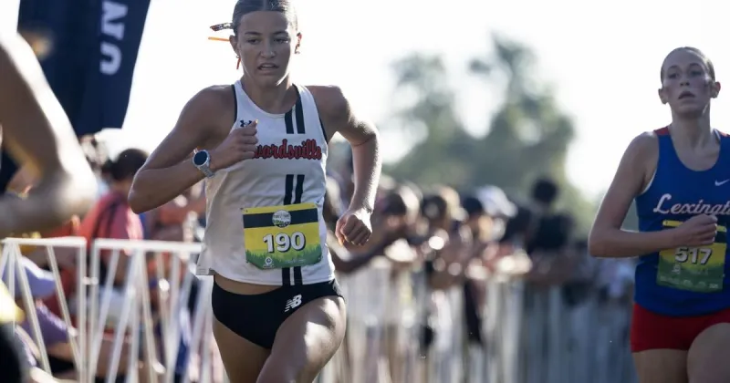 Edwardsville makes impact with runner-up finish in first Forest Park Festival appearance