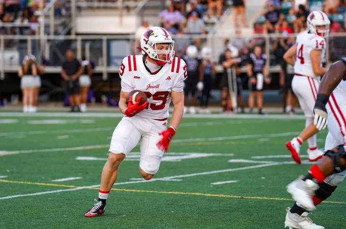 Cardinals Post Second Half Shutout for 35-14 Win Over Kentucky Wesleyan