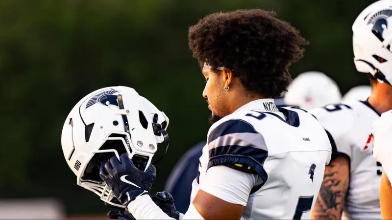 All-Around Performance Earns Dye Defensive Player of the Week
