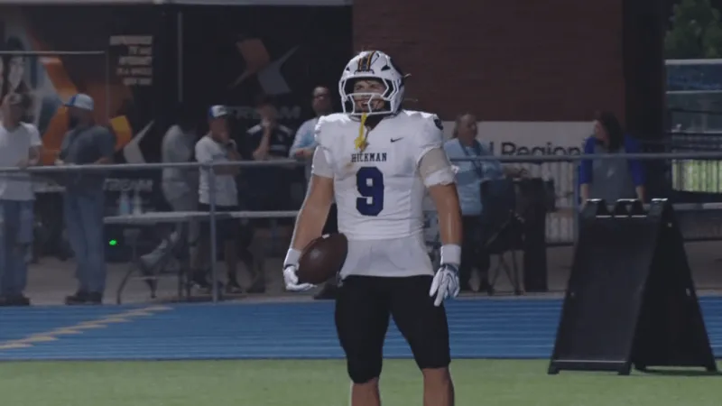 Vote for our Football Friday Night Play of the Week for Week 3!