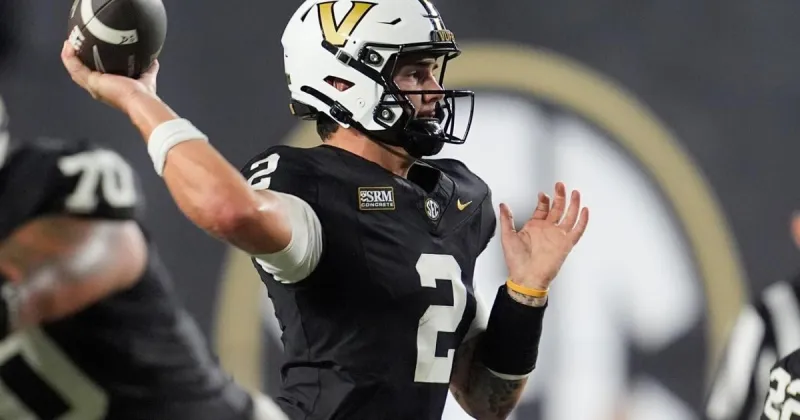 Vanderbilt ends its two-QB approach and bets on freshman Jared Curtis to win now