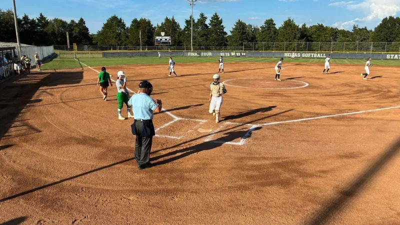 Helias, Fatima, and Hickman pick up wins in high school softball Tuesday night