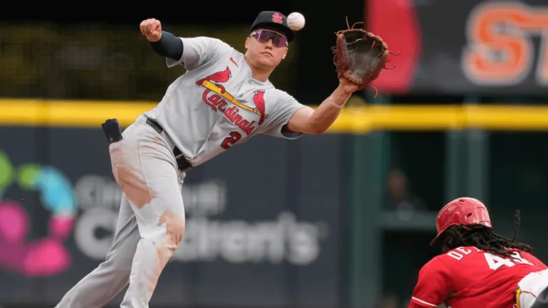 Cardinals activate rookie second baseman JJ Wetherholt from injured list
