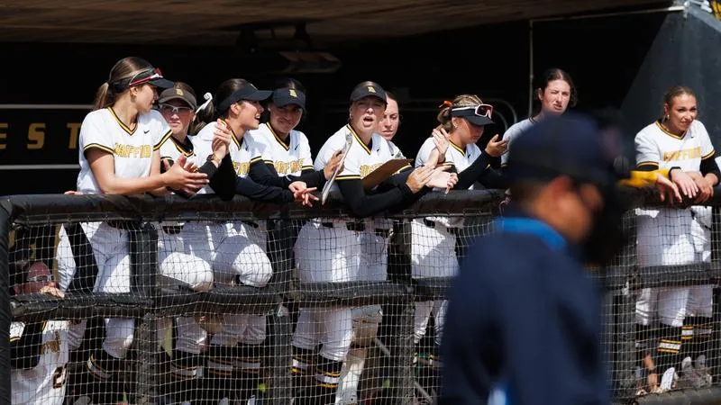 Softball announces 2026-27 signing class