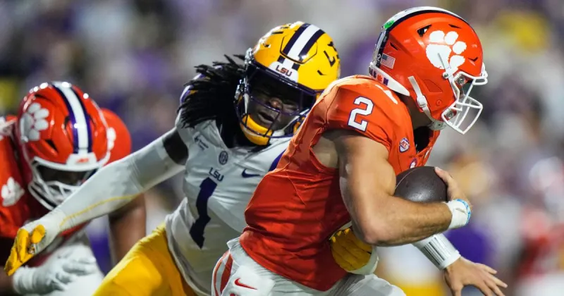 LSU sack leader Princewill Umanmielen served in $550K lawsuit filed by Ole Miss