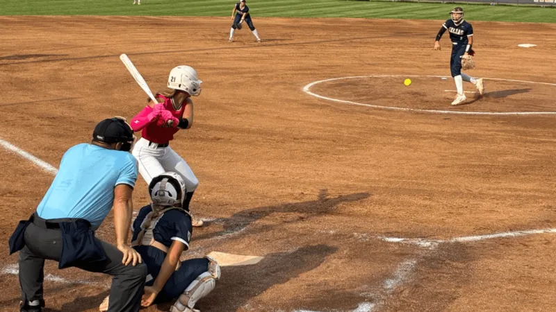 Helias, Hickman Softball with wins Wednesday