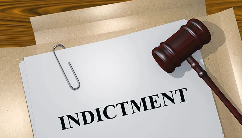 Two Chinese nationals indicted in St. Louis on federal gun counts